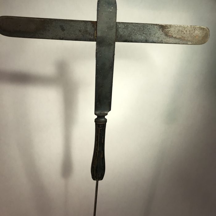 Untitled #1207 table knife cross